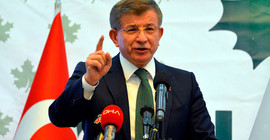 Davutoğlu: 90’ların karanlık aktörleriyle hareket eden Erdoğan’la 5 yıl daha geçmez