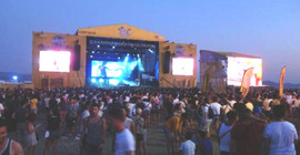 Yasaklanan Zeytinli Rock Festivali'nin biletleri satışta, 'alkolsüz' alternatif düşünülüyor