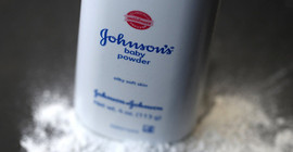 ABD'li ilaç şirketi Johnson & Johnson, talk bazlı bebek pudralarının satışını durdurdu