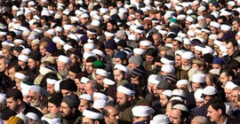 Toplumun dörtte üçü tarikatların devlette kadrolaşmasını tehlikeli buluyor