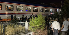 Manisa'da bir gence yolcu treni çarptı