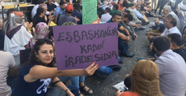 Ok yaydan çıktı: Kadınlar yönetimlerde yer almak istiyorlar, siyasette söz sahibi olmak istiyorlar