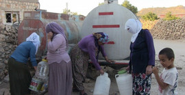 Kayyım yönetimindeki Mardin'de Dazerkê köyüne 4 yıldır su verilmiyor