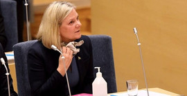 İsveç Başbakanı Andersson istifa etti