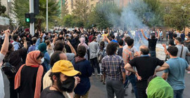 İran’da protestolar devam ediyor: Ölenlerin sayısı 31’e yükseldi