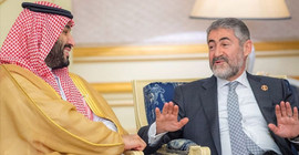 Hazine Bakanı Nebati, Suudi Arabistan'da Prens Selman ile görüştü