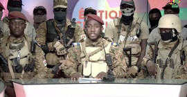 Burkina Faso'da ordu iktidara el koydu