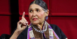 Sacheen Littlefeather hayatını kaybetti