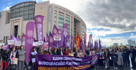 Kadın Cinayetlerini Durduracağız Platformu'nun kapatma davası ertelendi