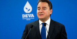 Babacan: 2017'de çıkıp konuşsam iyi olurmuş