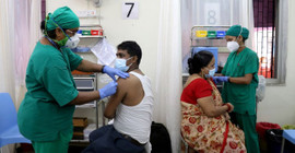 H﻿indistan'da tarihi geçen 100 milyon doz Covid aşısı imha edildi