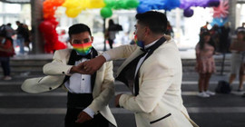 Meksika'nın tamamında eşcinsel evlilik yasallaştı