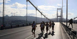 İstanbul Maratonu pazar günü koşulacak, kapalı yollar açıklandı