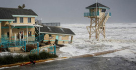 Nicole Kasırgası ABD'yi vurdu: Dört ölü