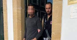 Ercan'a inen bir yolcunun cebinde 2 gram metamfetamin bulundu