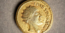 Altın para 'sahte' Roma imparatorunun gerçek olduğunu kanıtladı