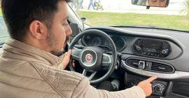 'Start-stop' özellikli aracın sürücüsüne 'durdurma' cezası: 'Üç gündür bu cezaya gülüyoruz'