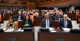 HDP'yi hedef alan Oktay'a tepki: Yeminli Kürt düşmanısınız