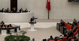 Meclis'teki kavga 'Önüne baksana' tartışmasından çıktı