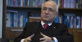 Cemil Çiçek: Tarikatların para kaynakları denetlenmeli