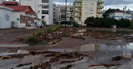 Antalya'nın üç ilçesinde okullar tatil edildi