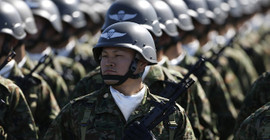 Pasifist Japonya'dan tarihi silahlanma adımı