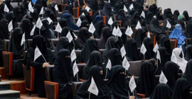 Taliban, kadınların üniversiteye gitmesini yasakladı