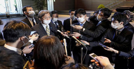 Japonya'da kabine dikiş tutmuyor: Dördüncü bakan istifası