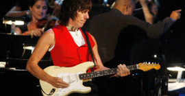 'Gitarın tanrısı' Jeff Beck, ani hastalık nedeniyle öldü