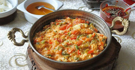 Son araştırma: Türkiye'nin yüzde 59'u menemeni soğanlı tercih ediyor