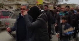 Suriye'de, Türkiye destekli muhalefet liderine saldırı: 'Hain'