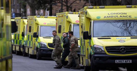 İngiltere'de grev dalgası sürüyor: 10 bin ambulans personeli greve gidecek