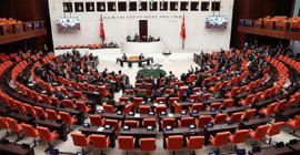 Başörtüsü teklifi, Anayasa Komisyonu'ndan geçti