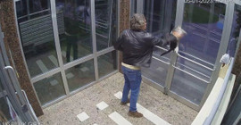 Küçükçekmece'de kediyi tekmeleyen Aytuğ Koyuncu tutuklandı