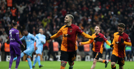 Galatasaray'ı 'Fırtına' da durduramadı: Üst üste 15. galibiyet