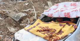 Deprem bölgesinden binlerce kişi tahliye edildi, yüz binlercesi ise evsiz
