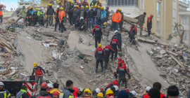 Tutuklu müteahhit sitede oturanları suçladı: Altyapı çalışması temele zarar vermiş olabilir