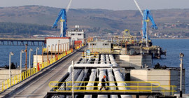 Depremlerden bu yana ilk kez: Azeri ham petrolü Türkiye'nin Ceyhan limanından yola çıktı