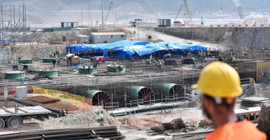 Akkuyu’da 600 işçi yetersiz zam teklifine karşı iş bıraktı