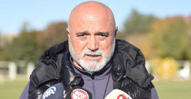 Yargıdan 'kel' kararı: Hikmet Karaman'a 'hakaret'ten 1740 TL ceza