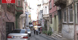 Tarlabaşı'nda hayat toz duman ve yalan