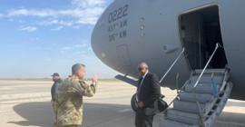 ABD Savunma Bakanı'ndan Irak'a sürpriz ziyaret