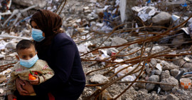 İngiltere'den mühendisler yıkımı araştırmak üzere deprem bölgesine gitti