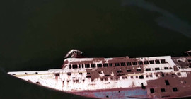 'Demir Yumruk'tan arda kalan demir yığını: Saddam'ın lüks yatı Iraklı balıkçıların dinlenme noktası oldu