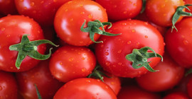 Hiç bilmiyorduk. Domates yerken dikkat edin.. Besin değerini yok eden hata