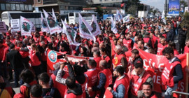 Cengiz Holding önünde işçi protestosu