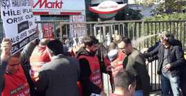 Direnişteki işçilere polis saldırdı