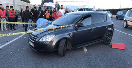 İzmir'de, otomobille çarpışan motosikletli kurye öldü