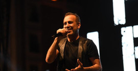Haluk Levent bayram programını duyurdu: Deprem bölgesinde konser verecek