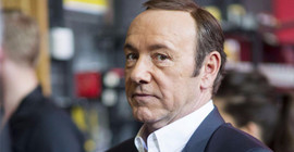 Kevin Spacey diziden kovuldu